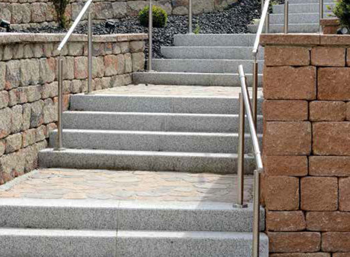 Blockstufe Granit